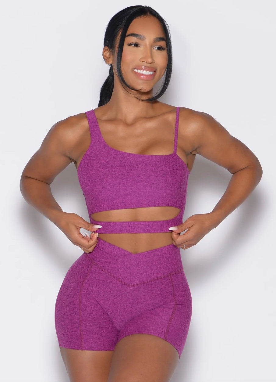 V-Cut Shorts Electric Berry