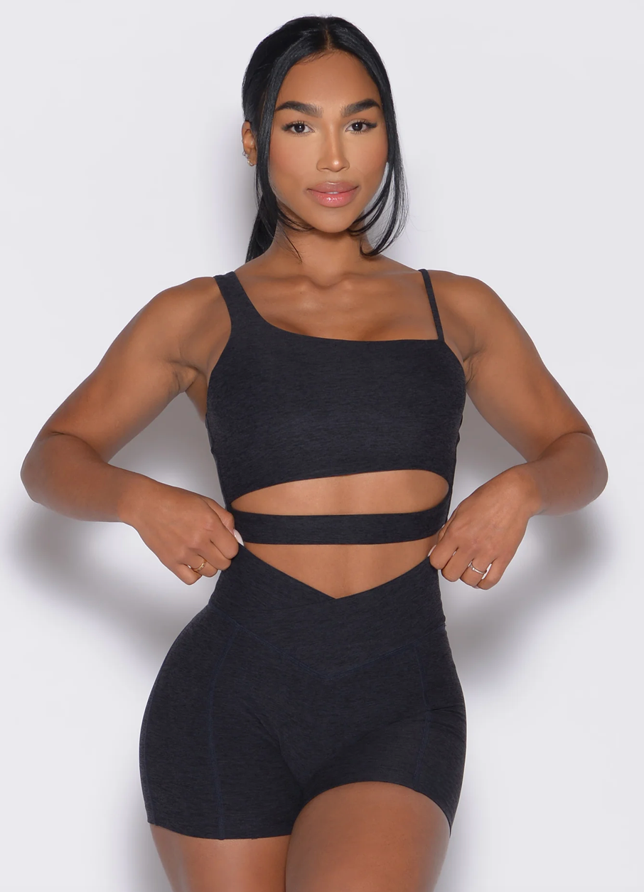 V-Cut Shorts Black
