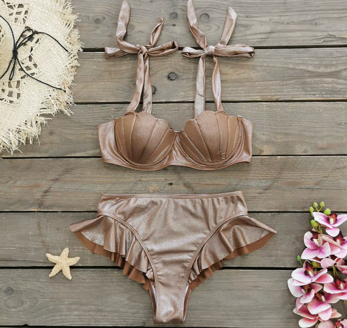 Seashell Sparkling Bikini Bottom Gold